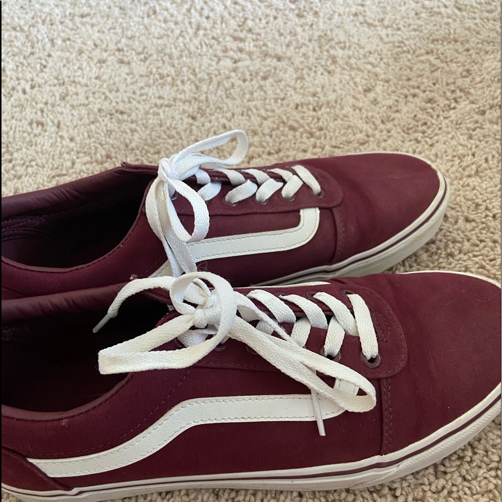 Womans Burgundy Vans